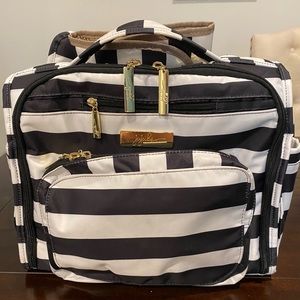 JuJuBe B.F.F Diaper Backpack - in First Lady